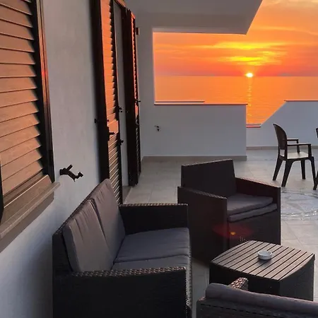 Nyaraló “ Il Tramonto” *